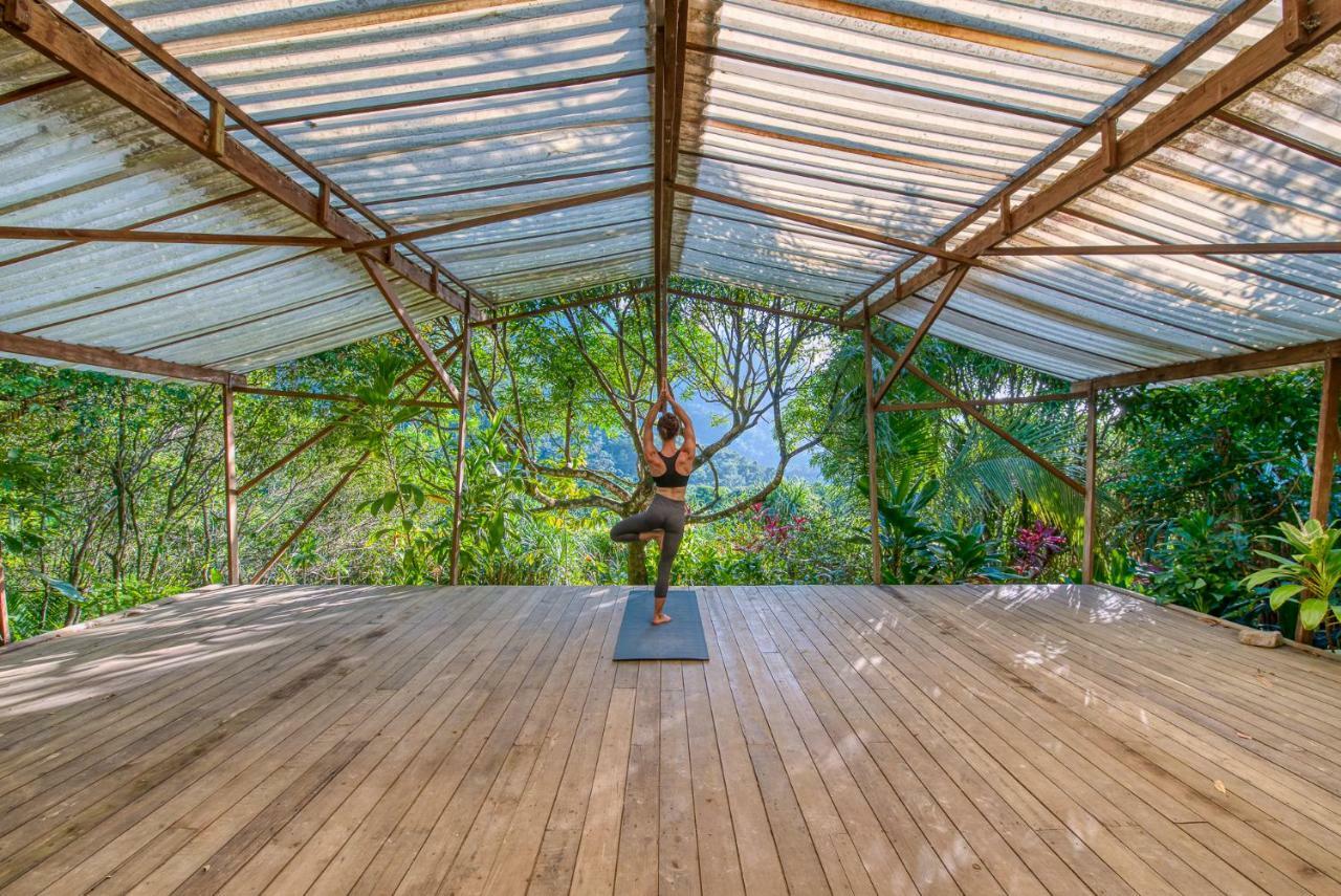 Omega Tours Eco-Jungle Lodge Ла-Сейба Экстерьер фото